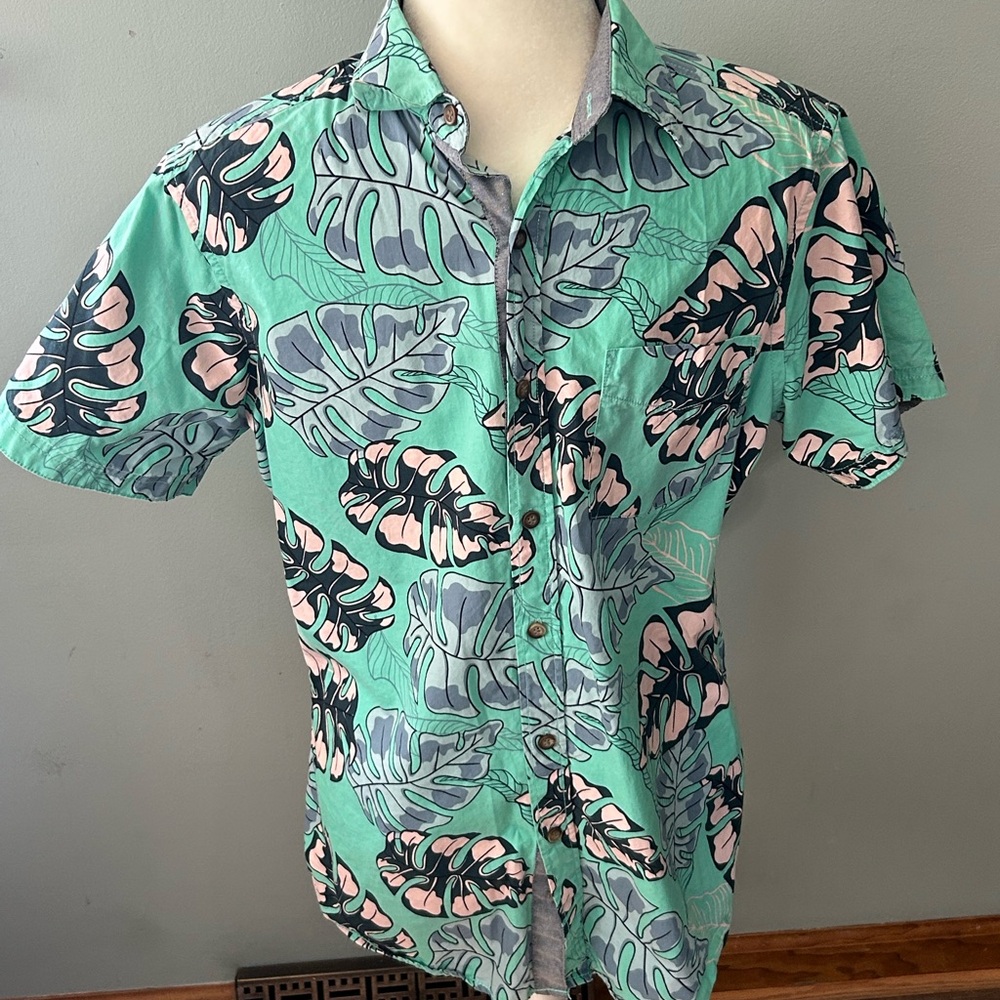 Tropical Hawaiian Print Men's Shirt Small